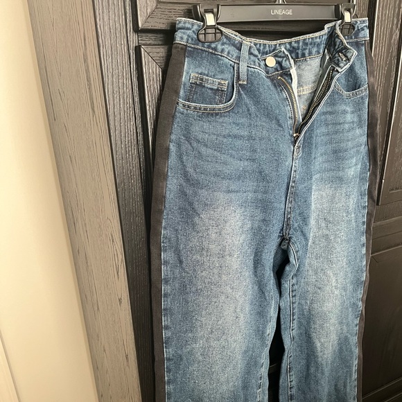 Wide leg denims with black side stripe. - Picture 1 of 7